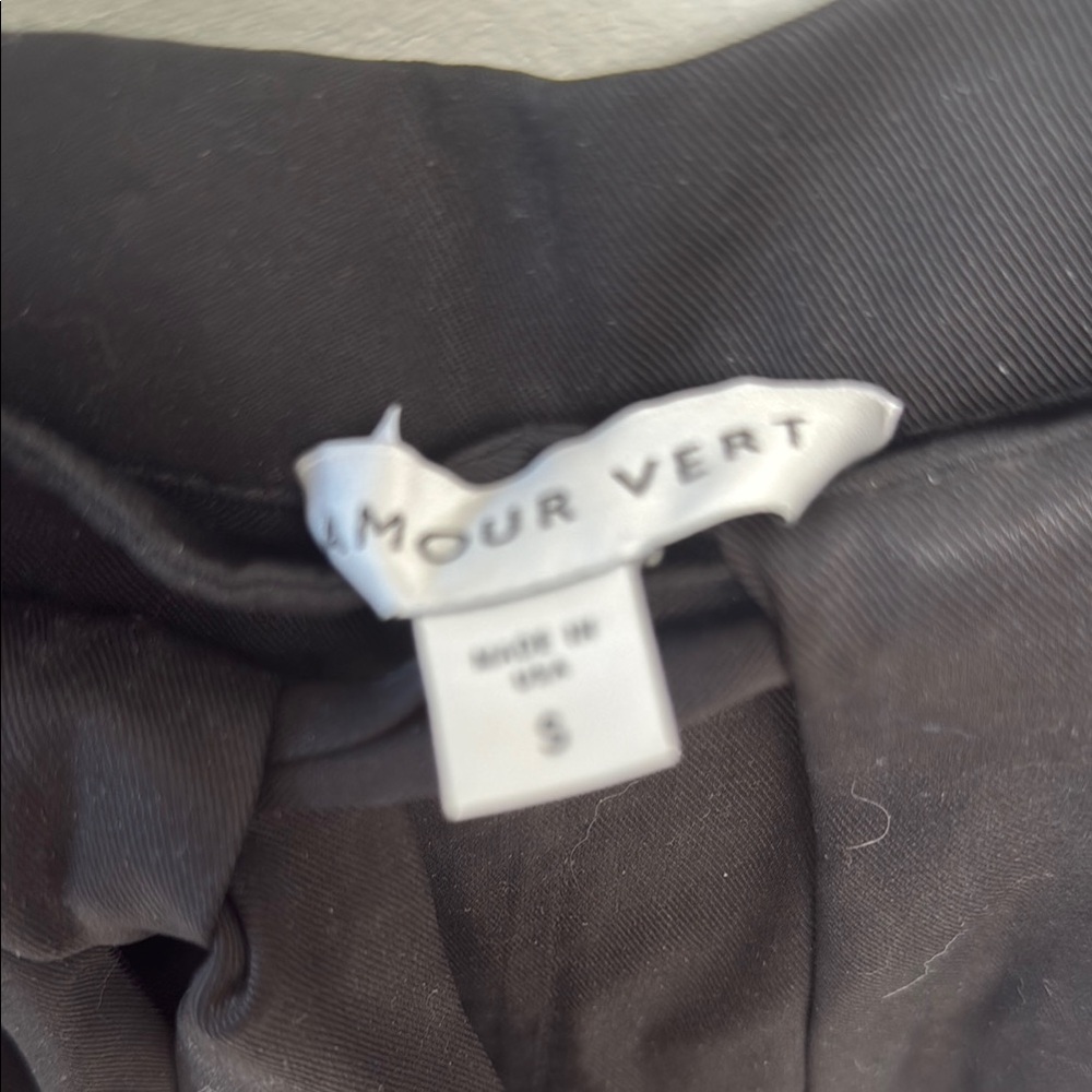 Amour Vert Black Tie-Waist Trousers - Picture 2 of 5